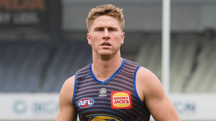 Round 9 vs Melbourne Demons Travel (9)-web